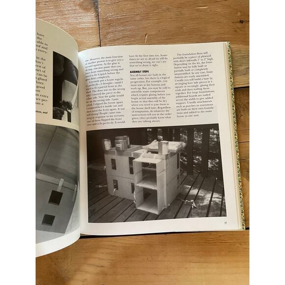 VTG The Custom Dollhouse book. Choosing, Decor, Remodeling. Nola Theiss. H/C - Picture 5 of 6